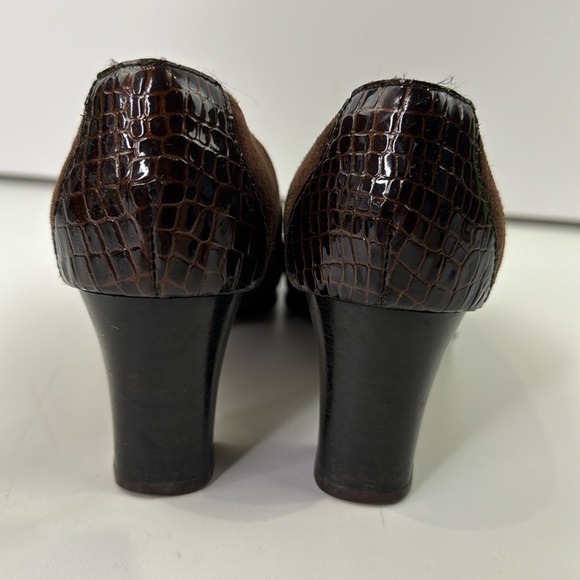 Martine Clay Brown Suede Heel Pumps - Picture 7 of 12